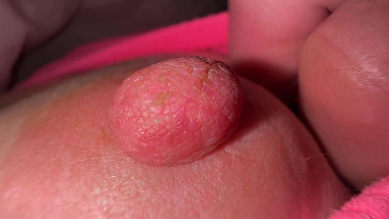 Gigi oficial: Come scopare la sorellastra quando sta guardando il porno