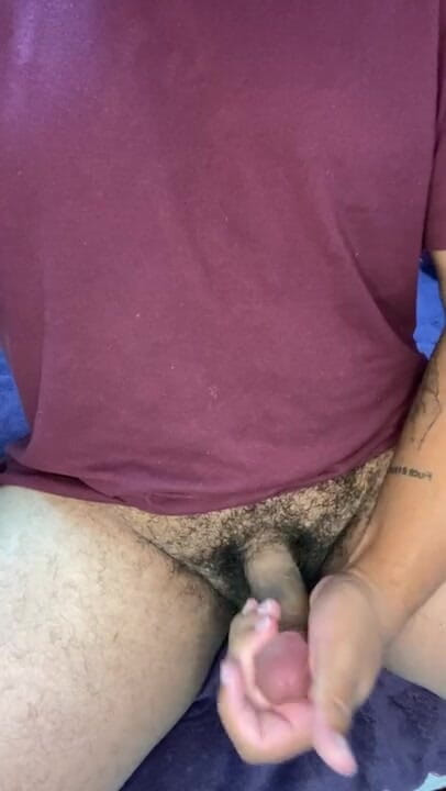 Dylan Ford: Brazilian Boy with Hairy Pubs Cums in Hands | Dylan Ford