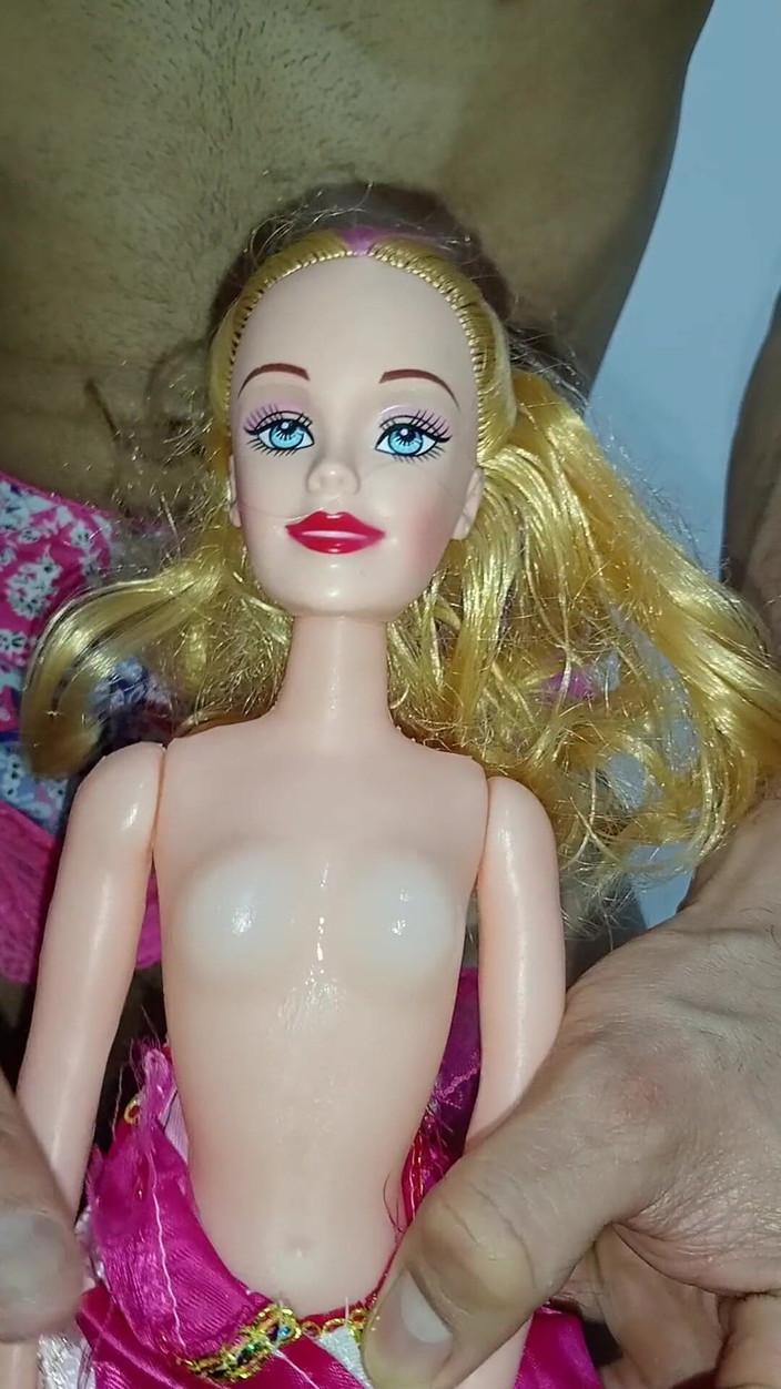 Rey rey: Branlette russe de ma copine Lily, grosse bite et Venoza,...