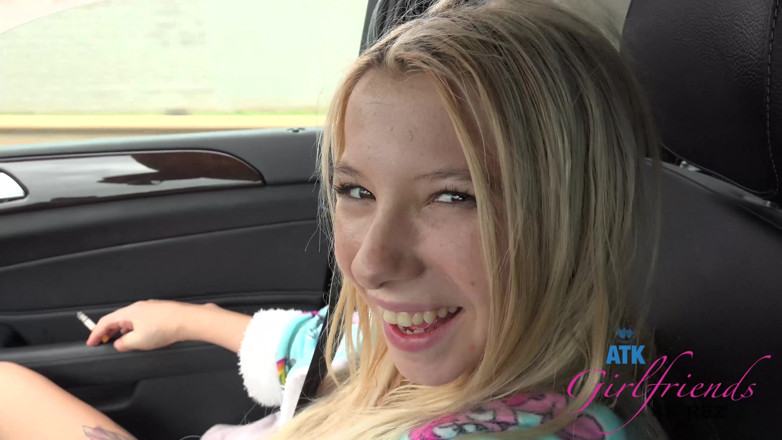 ATK Fans (Girlfriends): Vacanță virtuală cu Kenzie Reeves partea 4