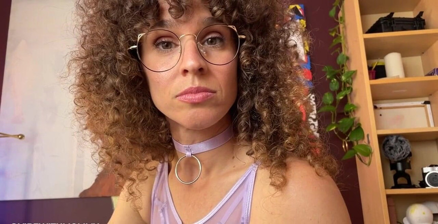 VibeWithMommy: Judaica mamãe pega você olhando para ela despindo termina em...