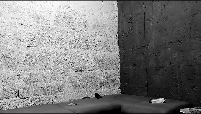 Raba erre elle: Rabaerre tarafından 1000 kez kendim