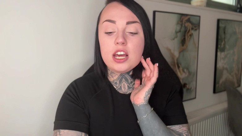 Miss Valentina: Executrixxx vydírání-fantazie