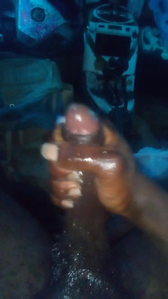 Paralax dawn: Une grosse bite noire pour une salope au hasard