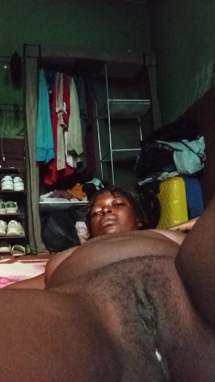 vickybanky009: Pussy Inside Opening