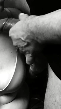 One Minute Blowjob & Massive Tit Cumshot