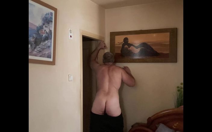 Alex Art: Danse seule