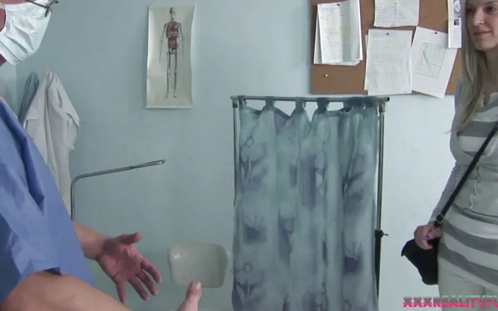 Czech Pornzone: Gynecological examination with doctor dick part.2