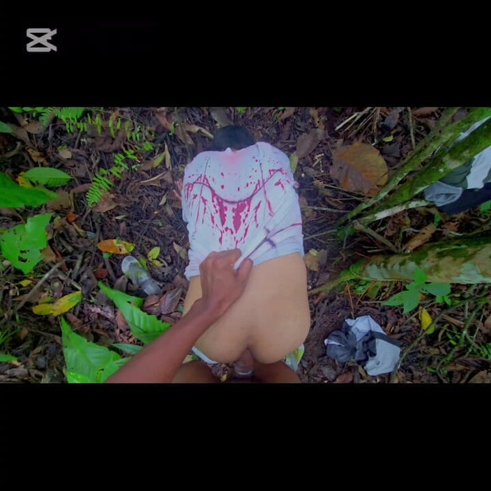 Peluche19 cm: Eşcinsel Hintliler açık havada sikişiyor