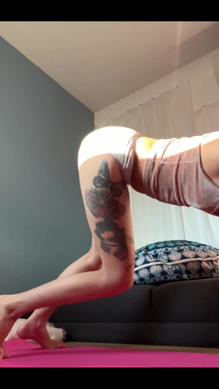Pearlsage: Joga nago