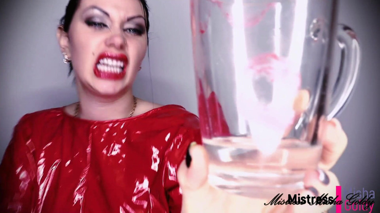 Goddess Misha Goldy: Worship my lipstick marks bitch!
