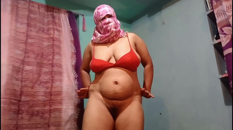 Gulaab: オン・ユアマンド・アナル・セックス