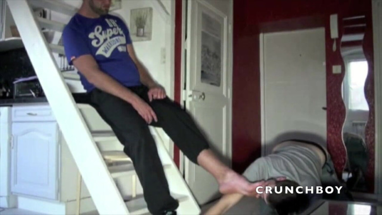Sex humiliation with french lads: Экстремальные ступни и унижение ступней от господина-медведя