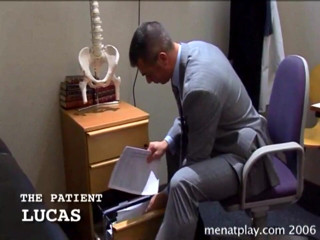MenAtPlay: Dr. Richard Examines Lucas