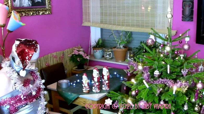 Domina Lady Vampira - SM Studio Femdom Empire: Jinlge Balls – Santa Claus in lockdown Part 1