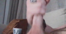 Dirty Talking Guy: Záběr zblízka na špinavou nálož ptáka