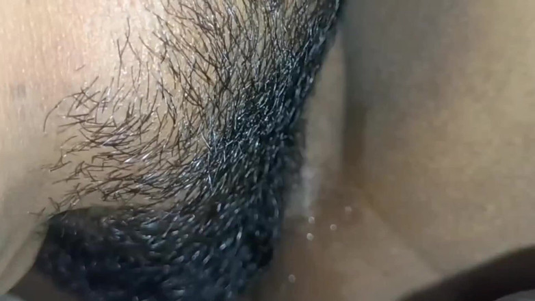 Puja bhabhi hot: Ragazza indiana che mangia figa