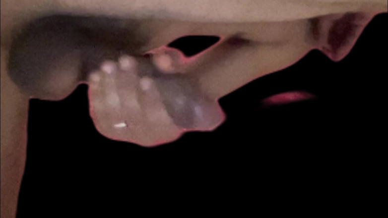 Naughty Cock: Masturbuje Se Zády.