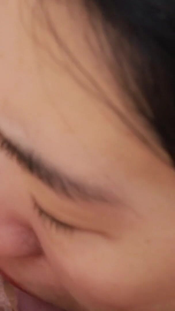 meimeiXXX: Nahaufnahme blowjob von einem schüchternen chinesischen college-mädchen - triefender cumshot