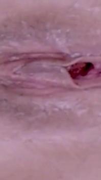 Vibratore Nella Crema Della Matrigna, L'ha Fatta Schizzare