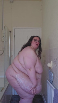 SSBBW łazienka krem brzuch ciało