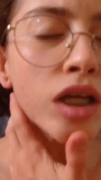 18yo Shanaxnow Fucking Reverse Cowgirl
