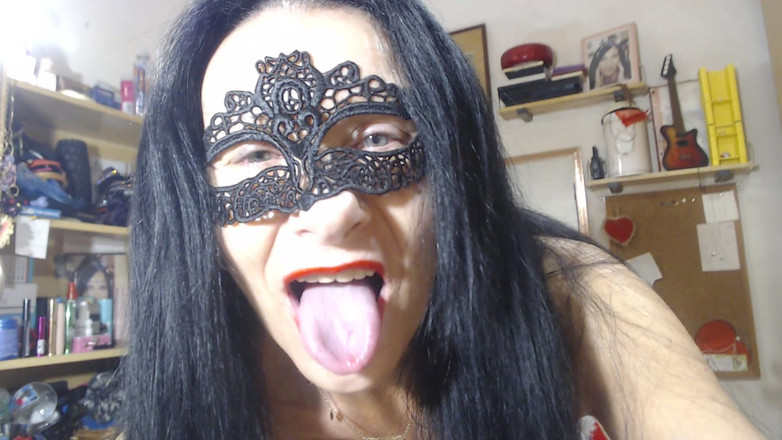 WEBREGINETTA2023: Černý penis uvnitř kundičky stříká