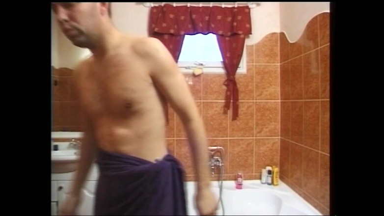 MUSCHI TV - our best full movie: Primal Lust: Kundička rozdrcená monstrózními ptáky
