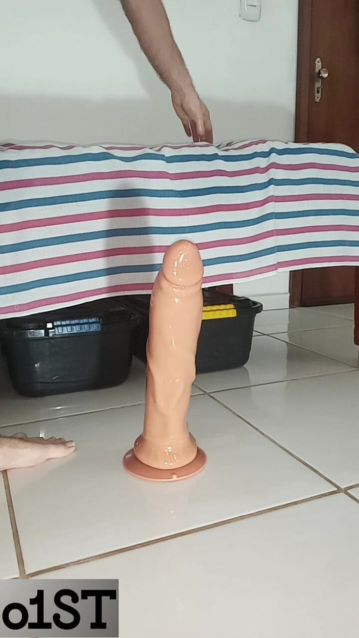 O1ST: Fundul Meu Picurându-ți Sperma