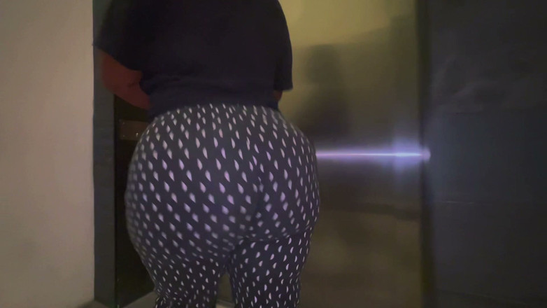Dirty Diana Fetishes: Walking Down in My Pjs (pov)