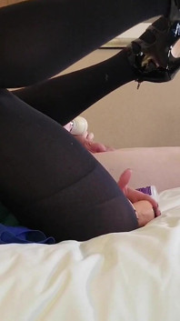 Zeer mooie travestiet neukt en zuigt roodharige Tgirl Raw - compilatie 9