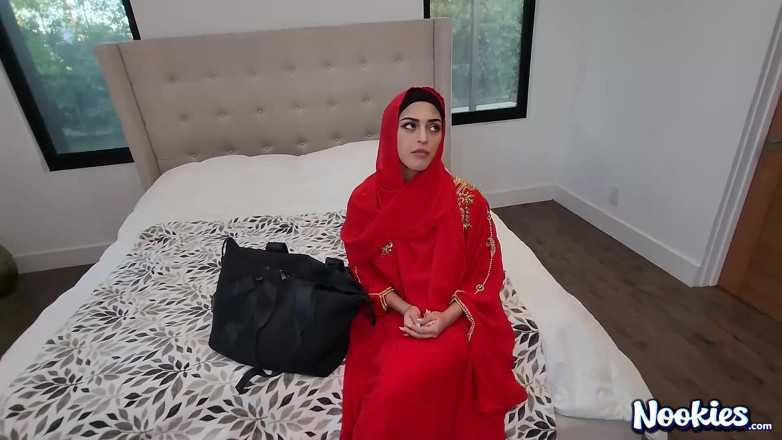 Nookies: El que se escapó - hijab hottie fantasy