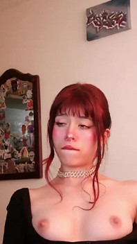 Latina Sensual Naked Masturbation in the Room