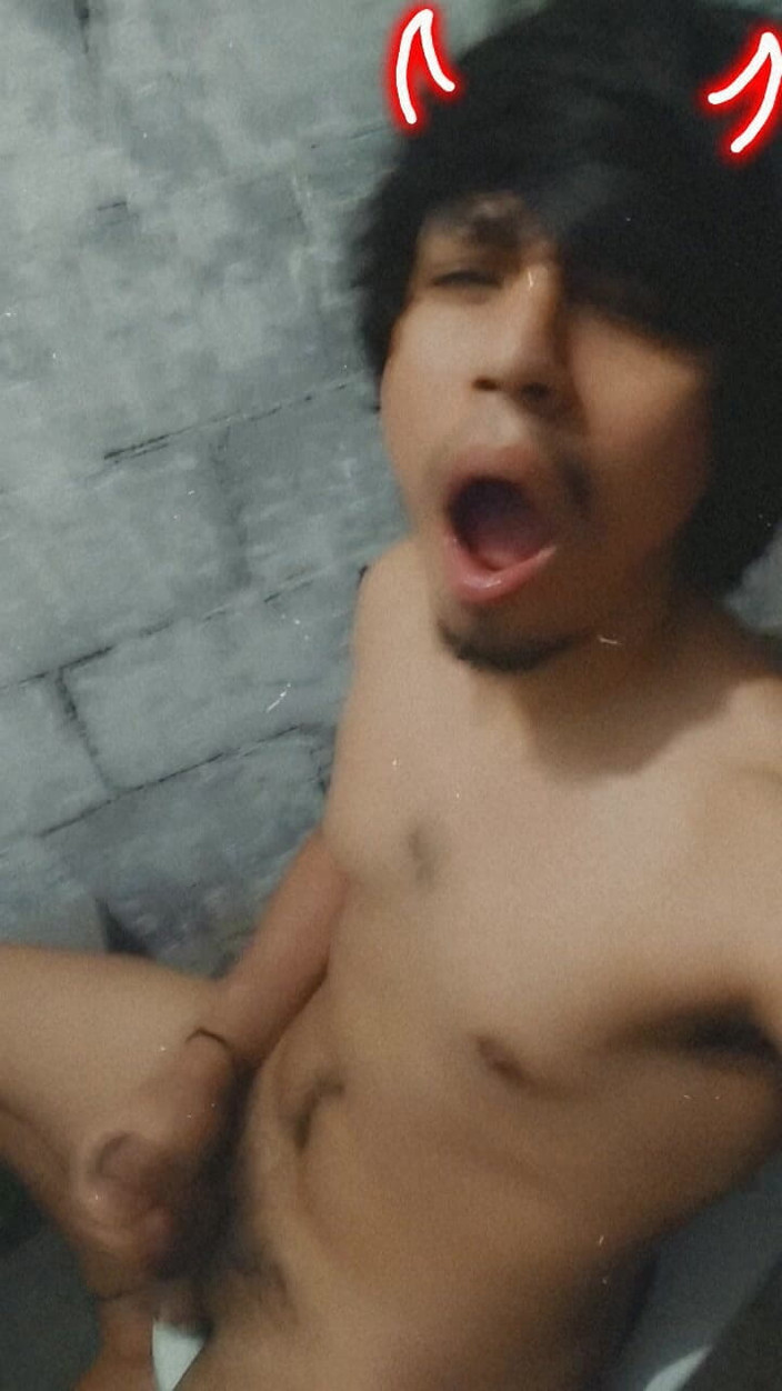 AlexAlejandro13: Devilish