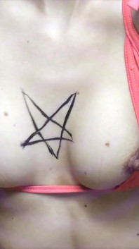 Relaxin 'nd Satanic Mesmerizing Tits