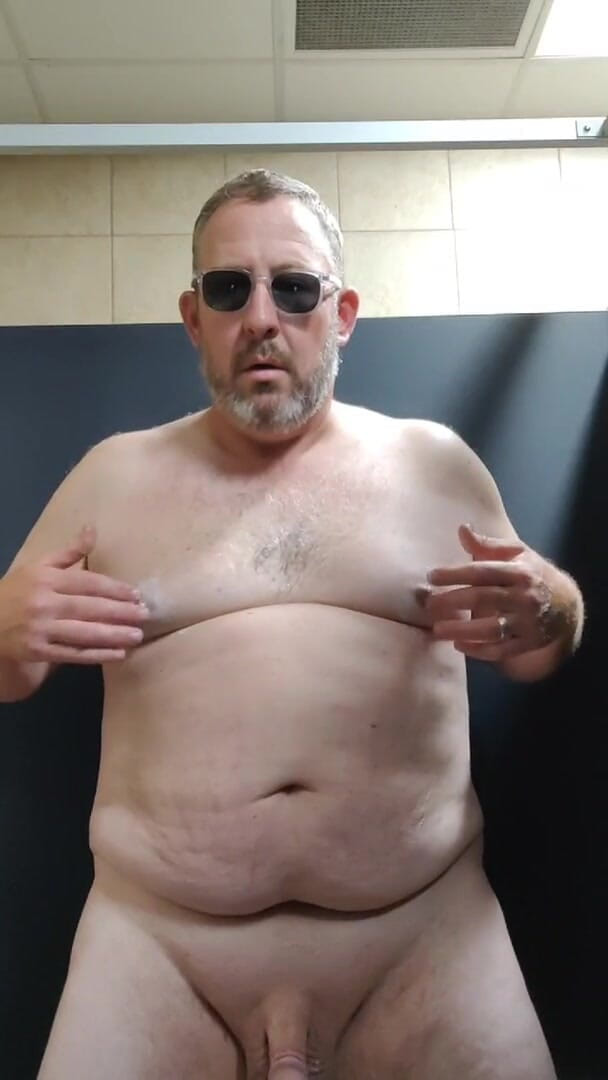 Handydick73: Pancut mani.