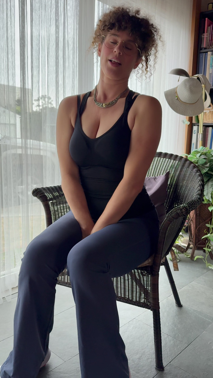 VibeWithMommy: JOI MILF Wants to Please You Only