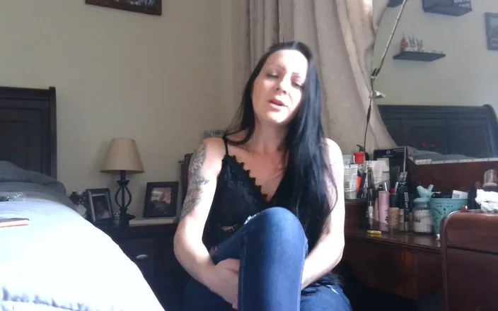 Raven Willow: Heel Pegging POV