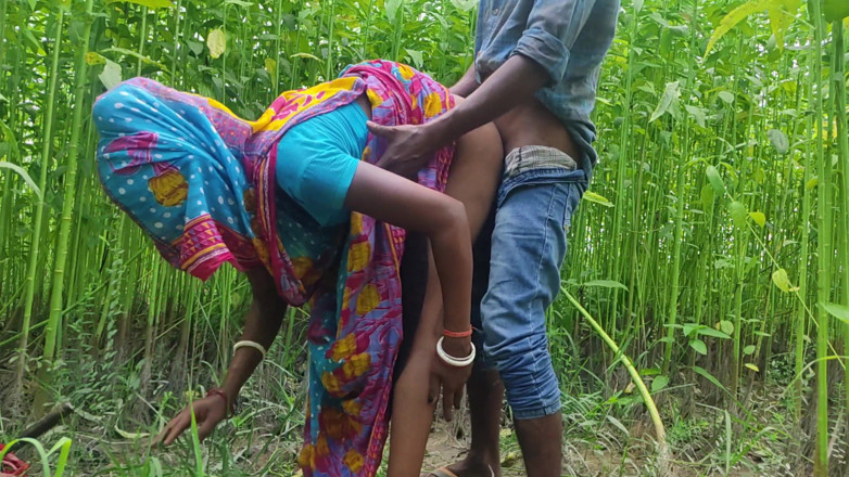 Desigol99: 숲에서 나를 따먹는 법속의 내 친구의 동생