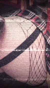Götlü kız Tiffany Ciskiss kendi kendini sikiyor anal erotik bölüm 1