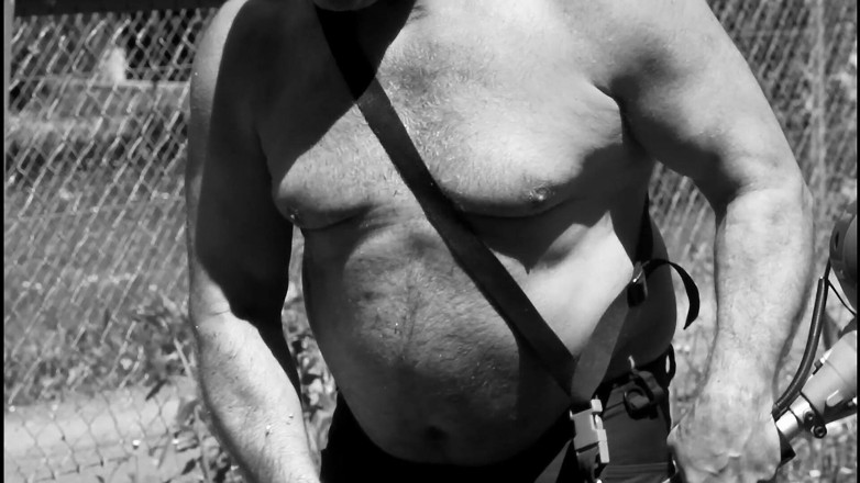 Gaybear1966: Gran barriga gay oso padrastro dotado de oso muscular trabajando...