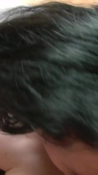 Pengalaman Basah Scene-2 Si rambut coklat dengan ekor kuncir, awek bertetek besar mengamalkan pancutan mani di atas kekasihnya