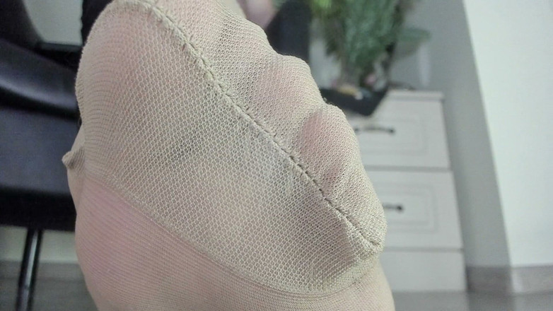 Feet lady: Yum nacktes nylon