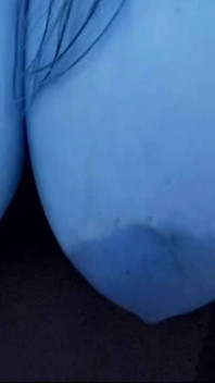 Aku ngentot memek aduhai avatar si tante seksi dengan toket besar sampai dicrot di dalam