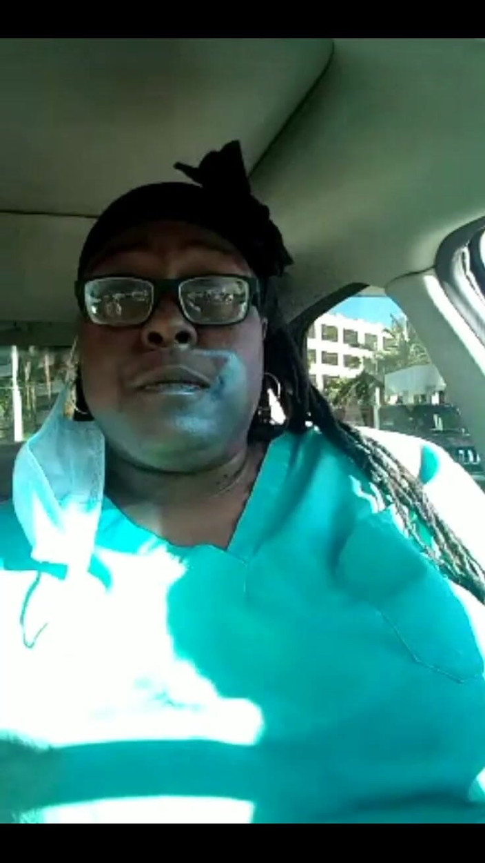 His Queen Suga: Gül Vibratörünün Hızlı İncelemesi