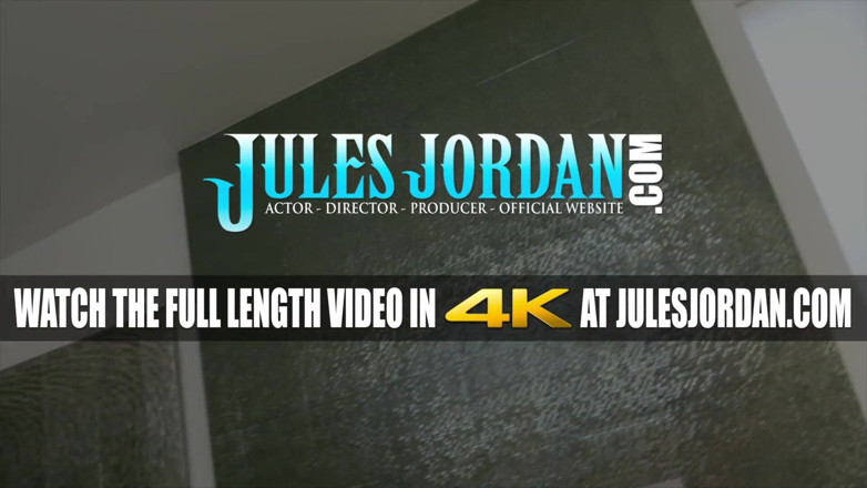 Jules Jordan: Velho encontra seu caminho para a bunda de Abella Danger