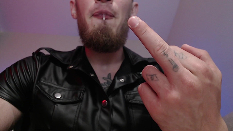 Hunky time: Leather Master, Saliva(spitting) and Biceps