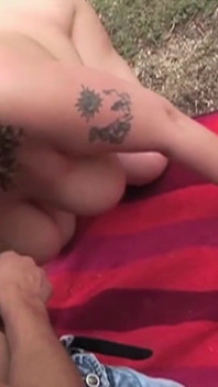 Jebanie na świeżym powietrzu z BBW i ogromnym kutasem