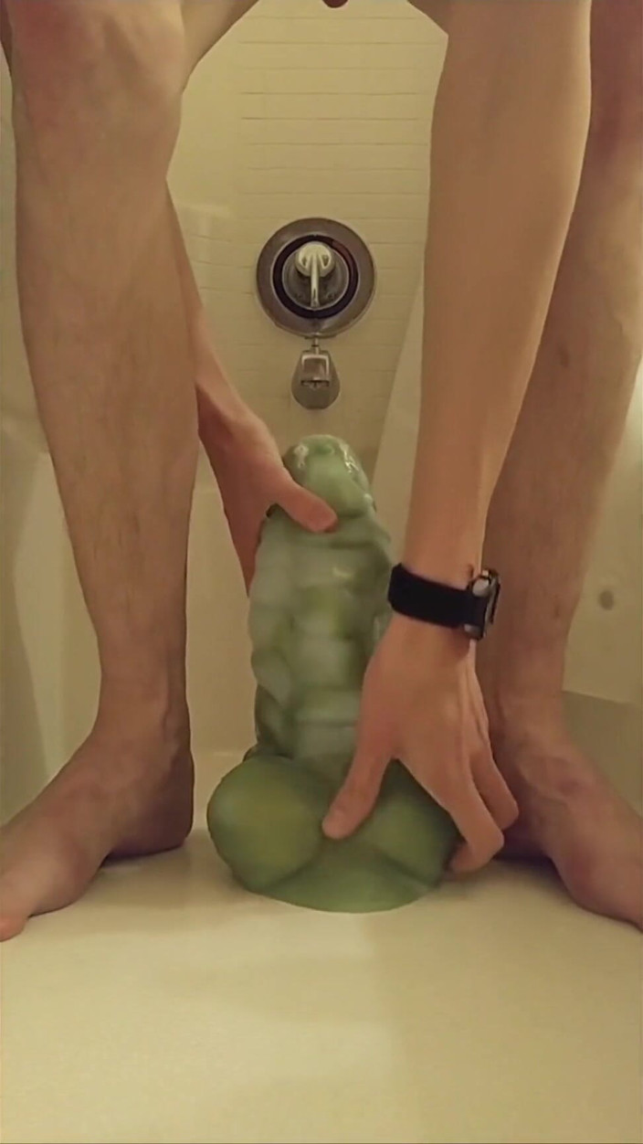Fan of chance: Monster-drachen dildo