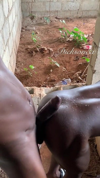 Digging Ebony Bussy in an Uncompletable Building